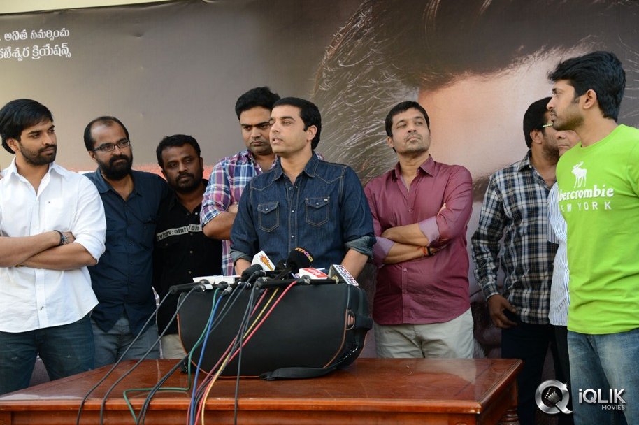 Yevadu-Movie-Success-Meet